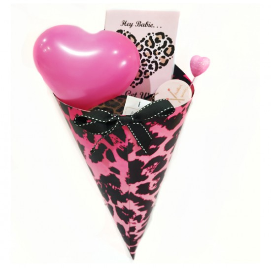 Μπουκέτο Βαλεντίνου με εσώρουχο και δωράκια Λεοπάρ