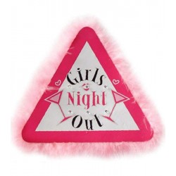 Πινακίδα 'Girls Night Out' με φωτάκι
