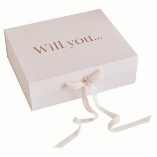Κουτί Ροζ – Will You Be My Bridesmaid? Κουτί Ροζ – Will You Be My Bridesmaid?